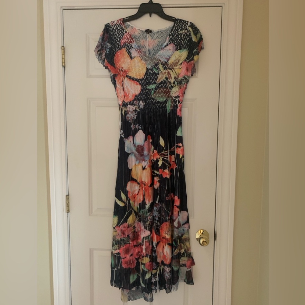 Komarov Ladies Black/Floral (pink, peach, yellow, green) Dress - Size M
